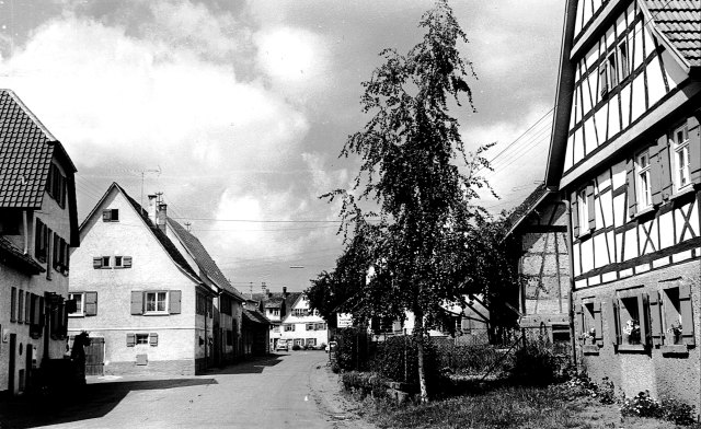 Hauptstraße vor dem Ausbau